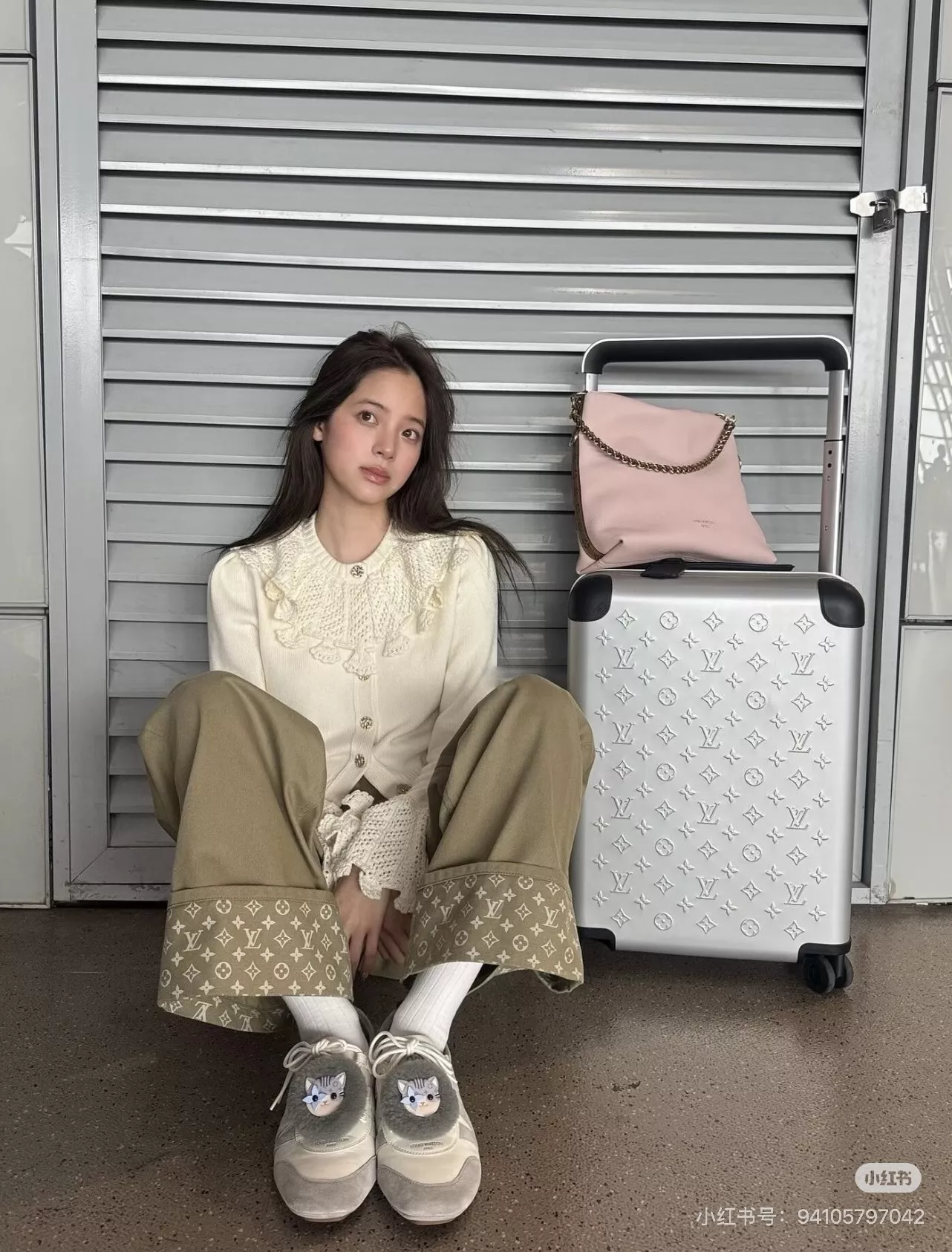 루이비통 빅카라 레이스 프릴 긴소매 가디건 상세 이미지 12