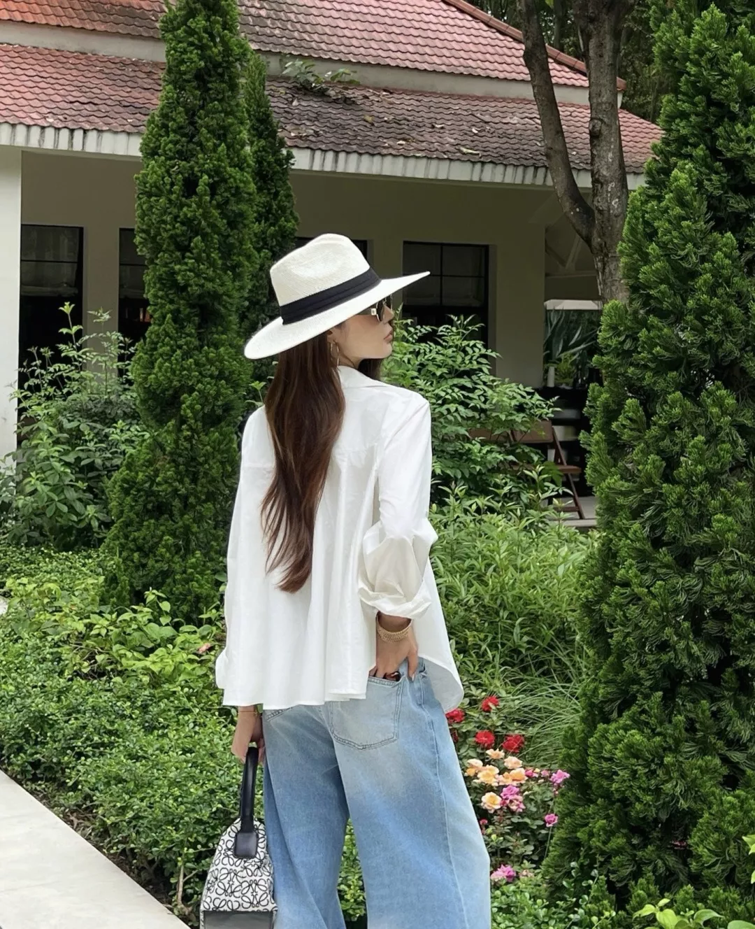 로에베 자수 포켓 워싱 코튼 오버핏 긴소매 셔츠 상세 이미지 13