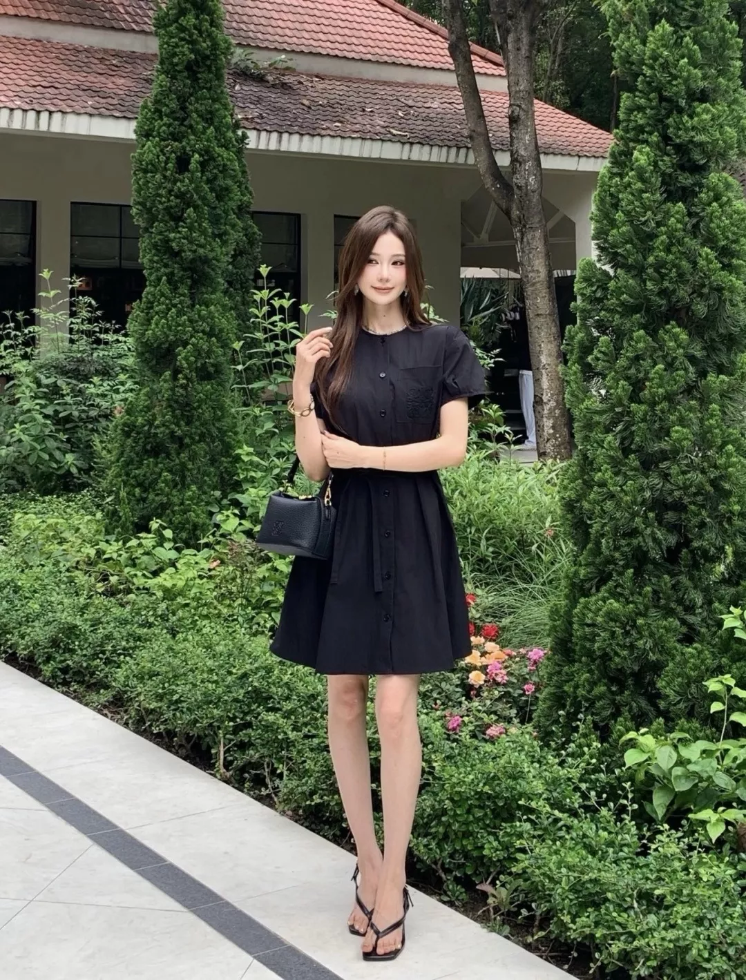 로에베 아나그램 자수 포켓 반소매 셔츠 원피스 상세 이미지 12