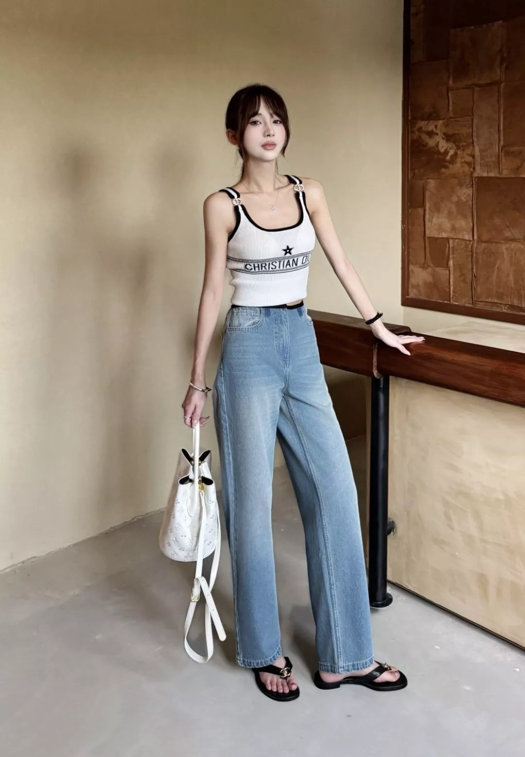 프라다 블랙 배색 밴딩 와이드 워싱 데님 팬츠 상세 이미지 17