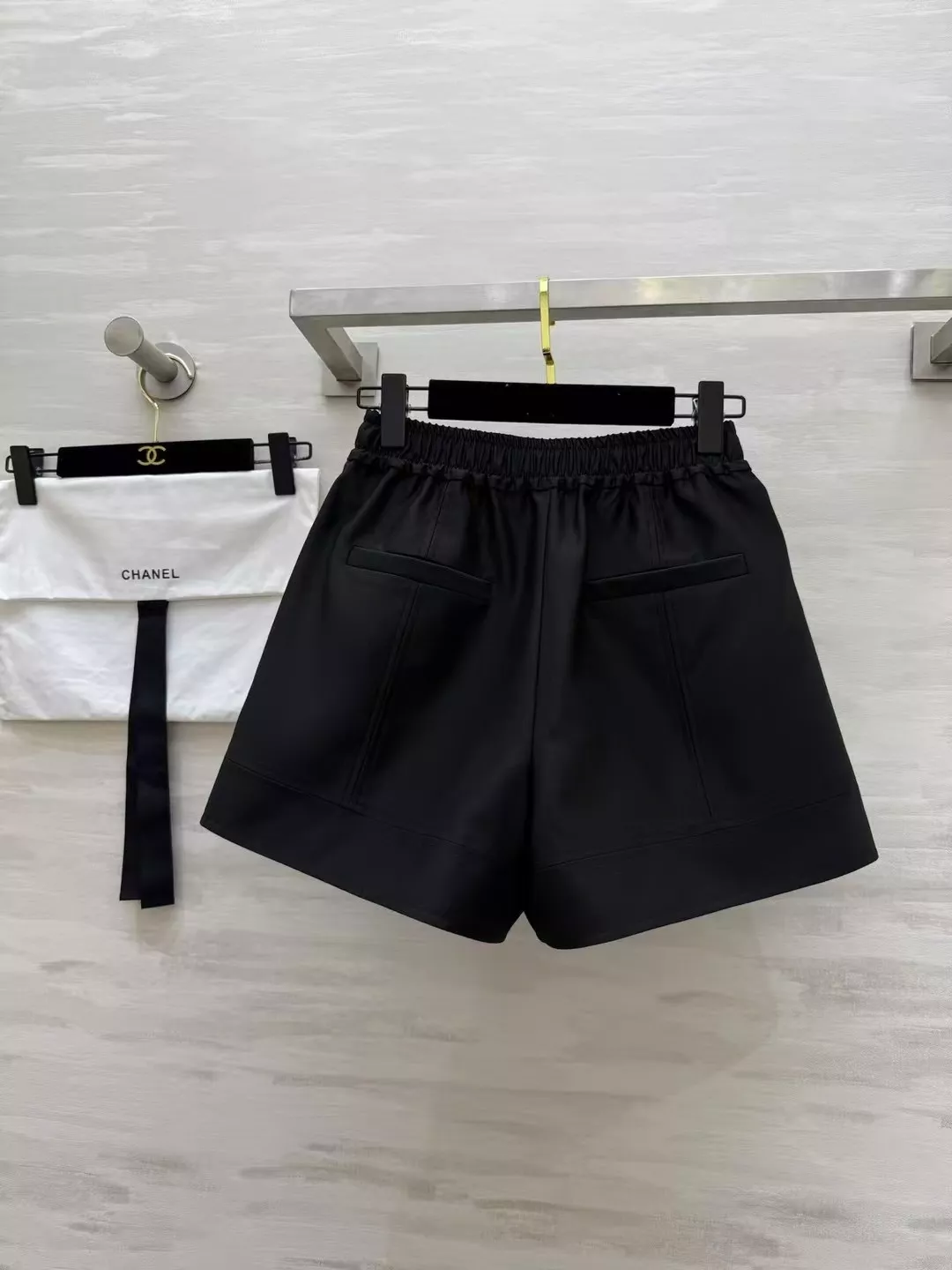 샤넬 이탈리아 수입 울 밴딩 하프 팬츠 상세 이미지 32