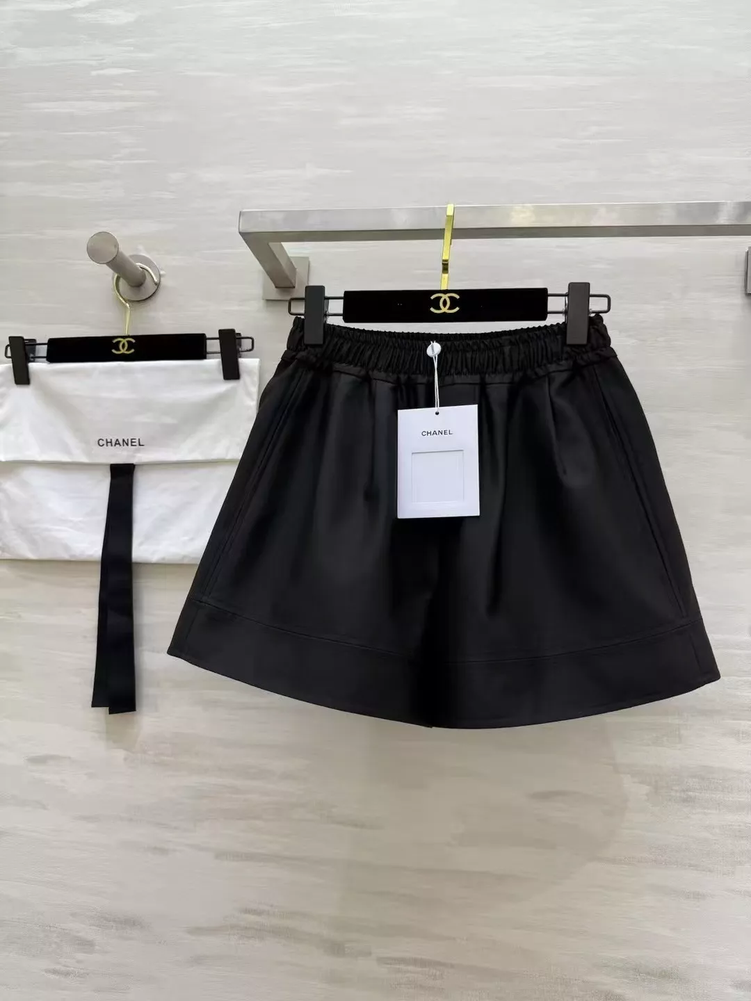 샤넬 이탈리아 수입 울 밴딩 하프 팬츠 상세 이미지 27