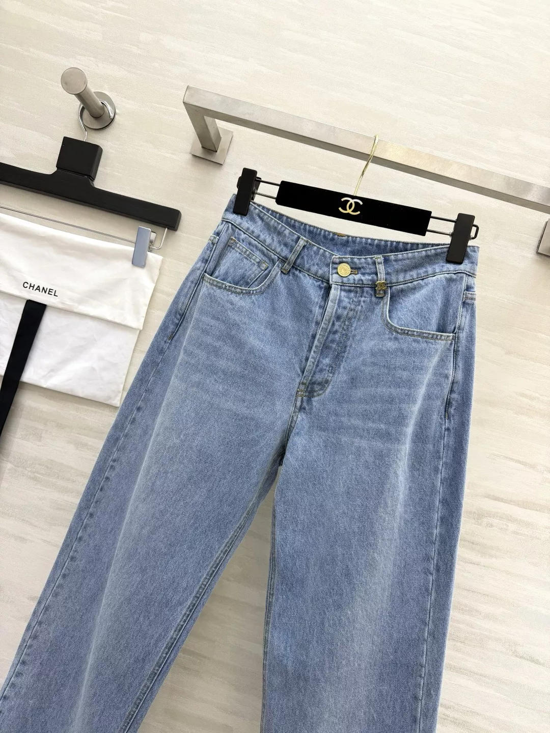 샤넬 슬림핏 스키니 데님 팬츠 상세 이미지 4