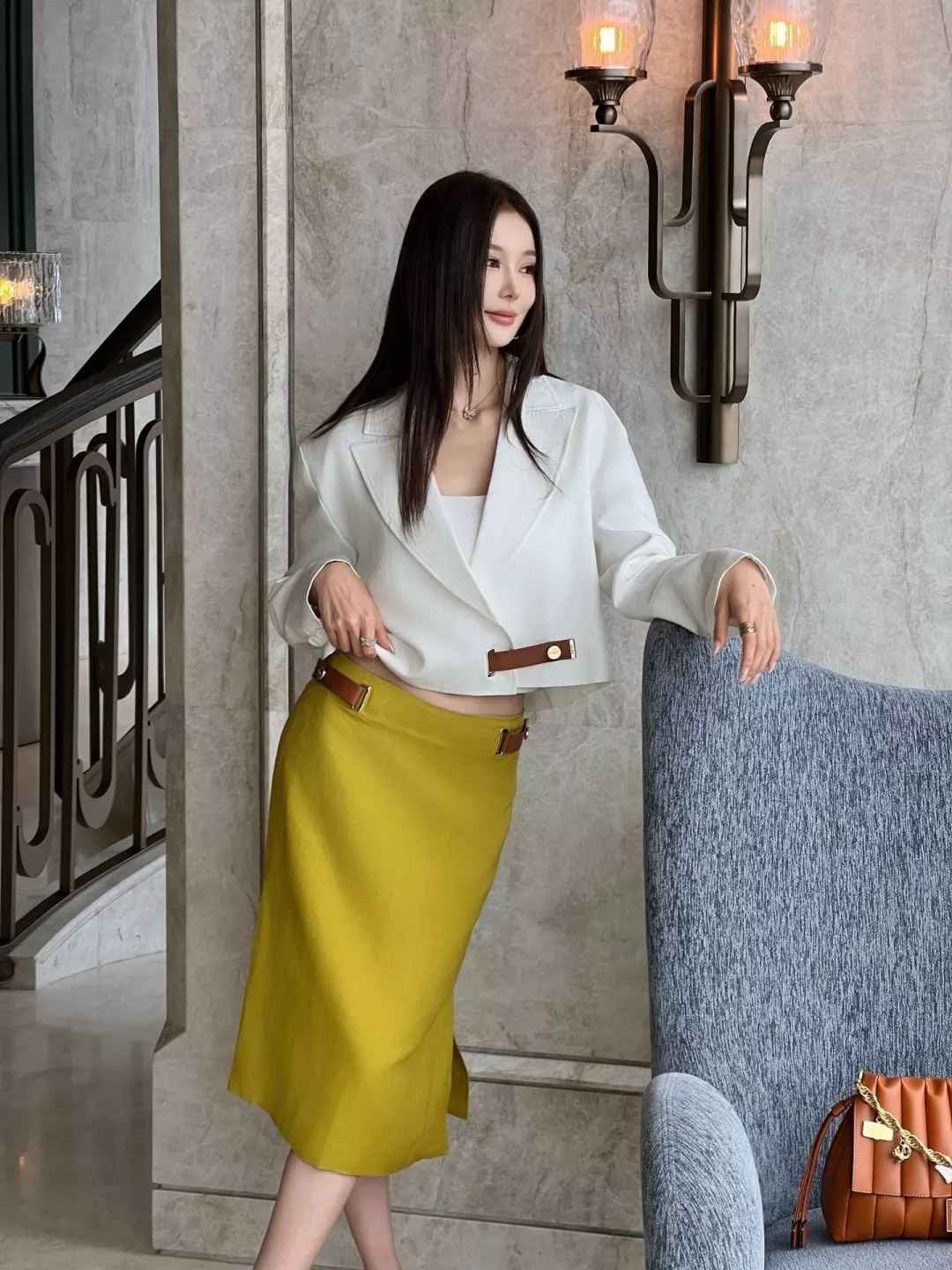 펜디 머스터드 옐로 가죽 장식 스트레이트 롱 스커트 상세 이미지 14