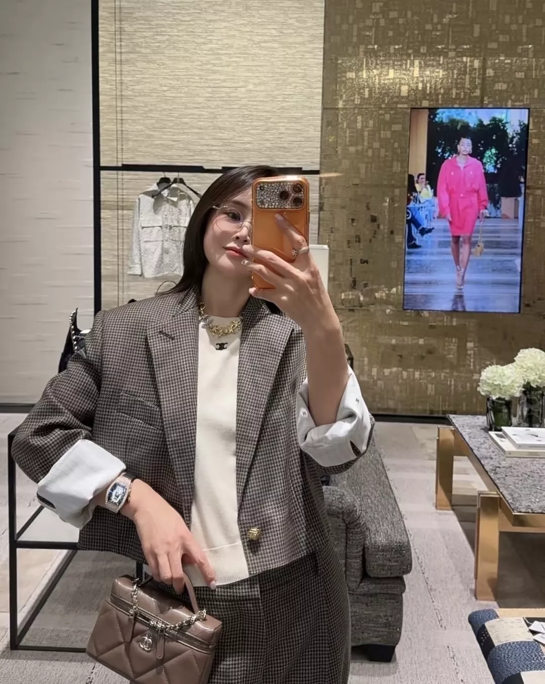 샤넬 하운드투스 프린지 크롭 정장 재킷 상세 이미지 14