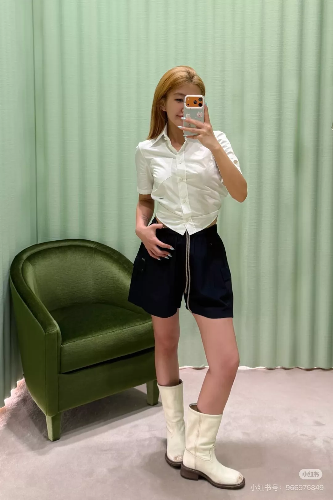 프라다 배색 드로스트링 울 블렌드 카고 하프 팬츠 상세 이미지 16