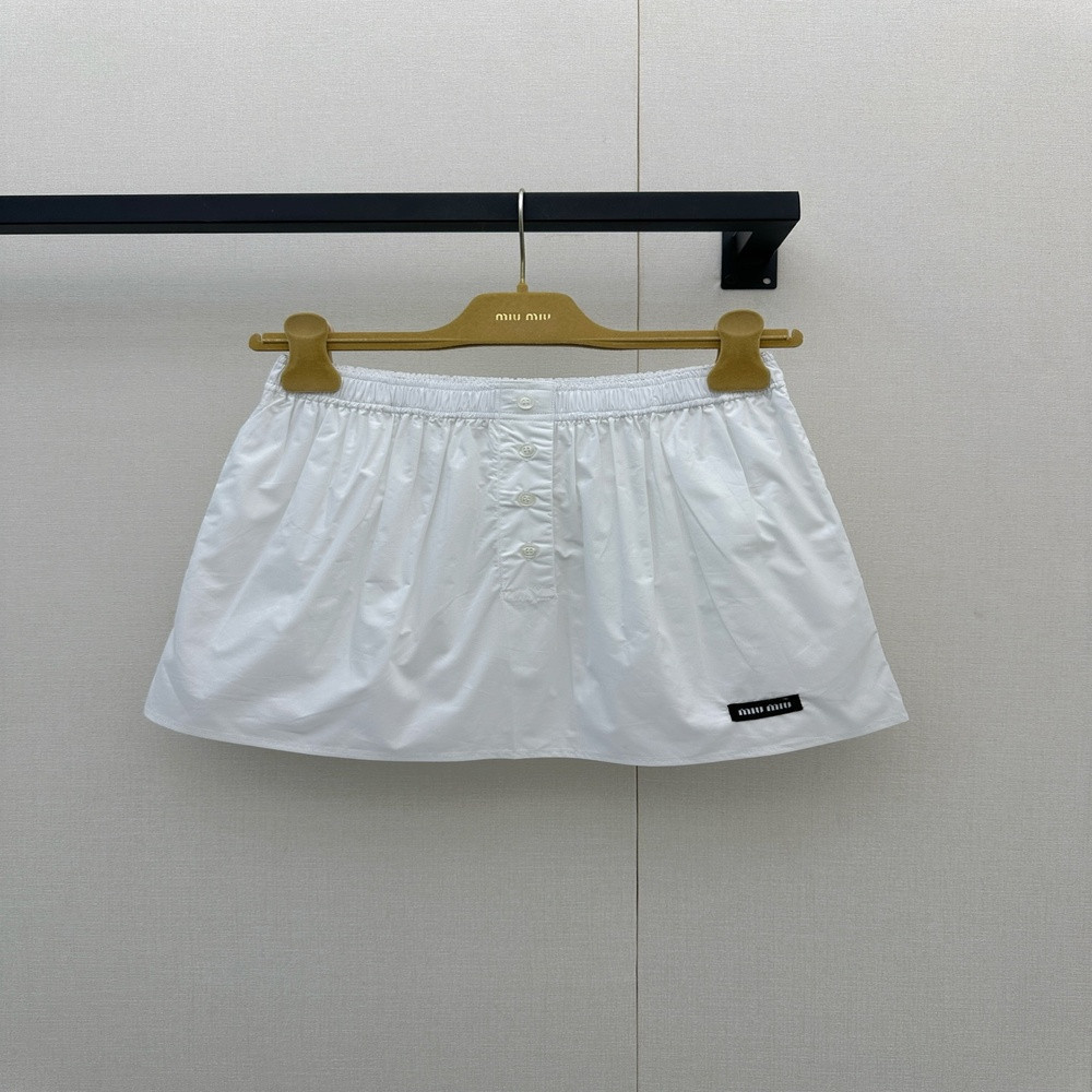 미우미우 밴딩 웨이스트 버튼 디테일 코튼 미니 스커트