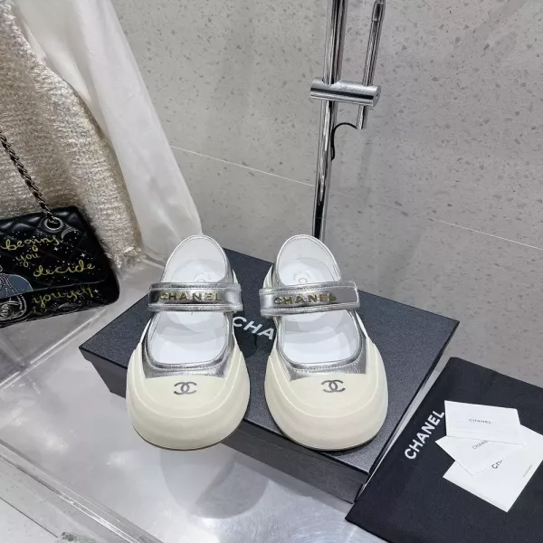 샤넬 클래식 메리제인 플랫폼 스트랩 로우탑