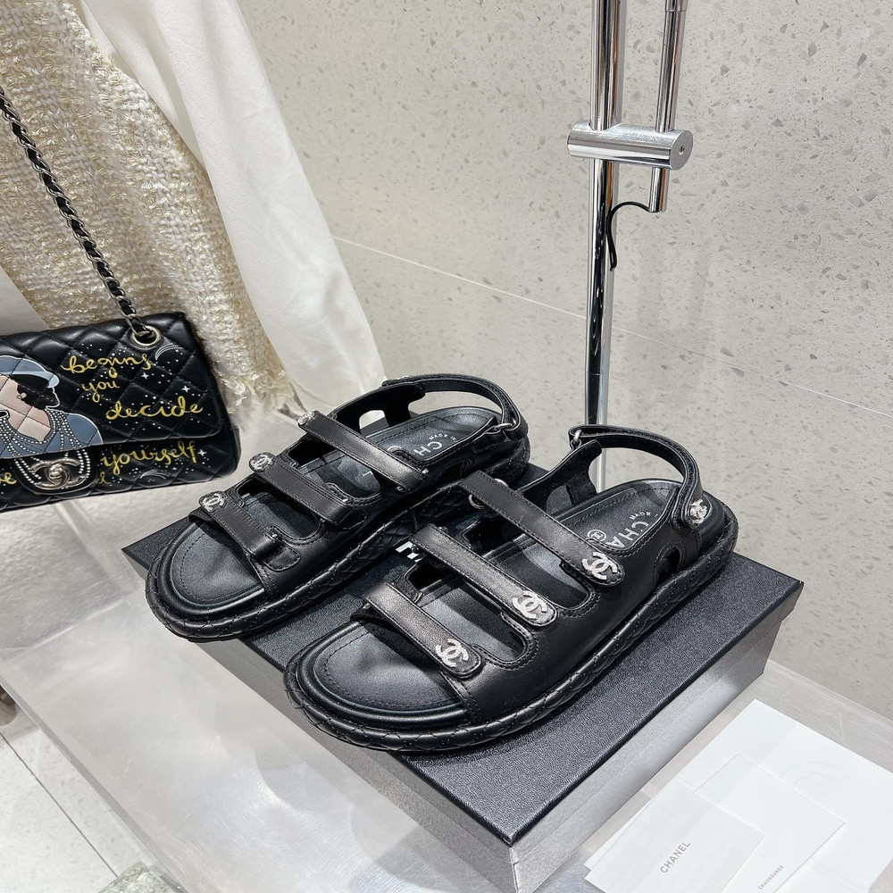 샤넬 퀼팅 벨크로 삼선 가죽 샌들