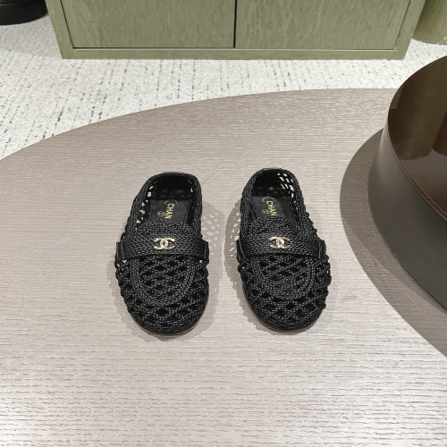 샤넬 브레이드 펀칭 통기성 가죽 로퍼