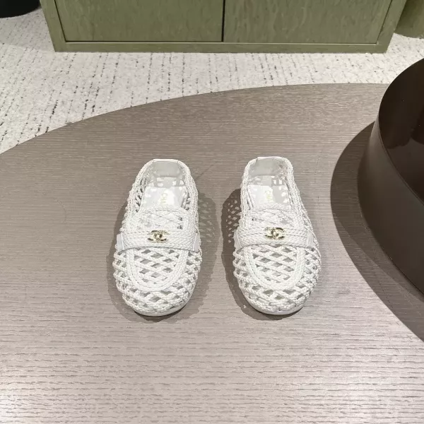 샤넬 우븐 펀칭 통기성 로퍼
