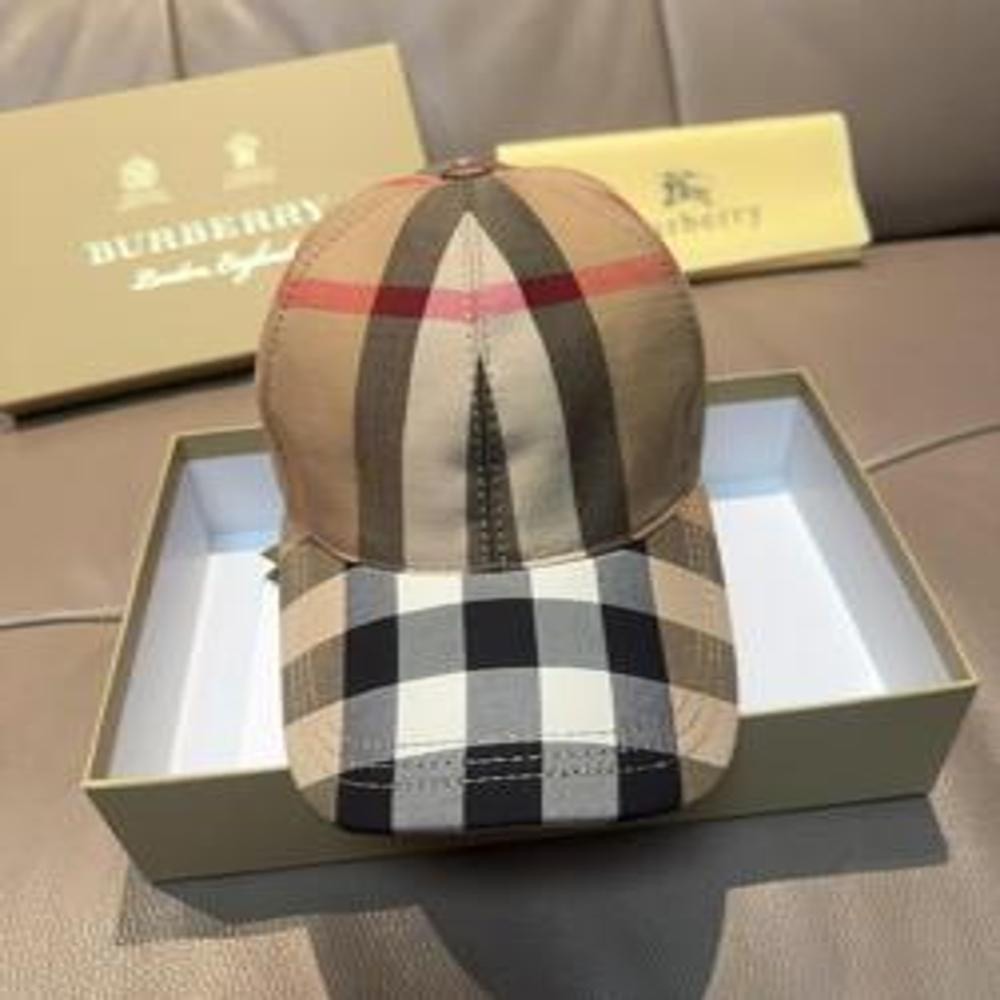 버버리 클래식 체크 볼캡