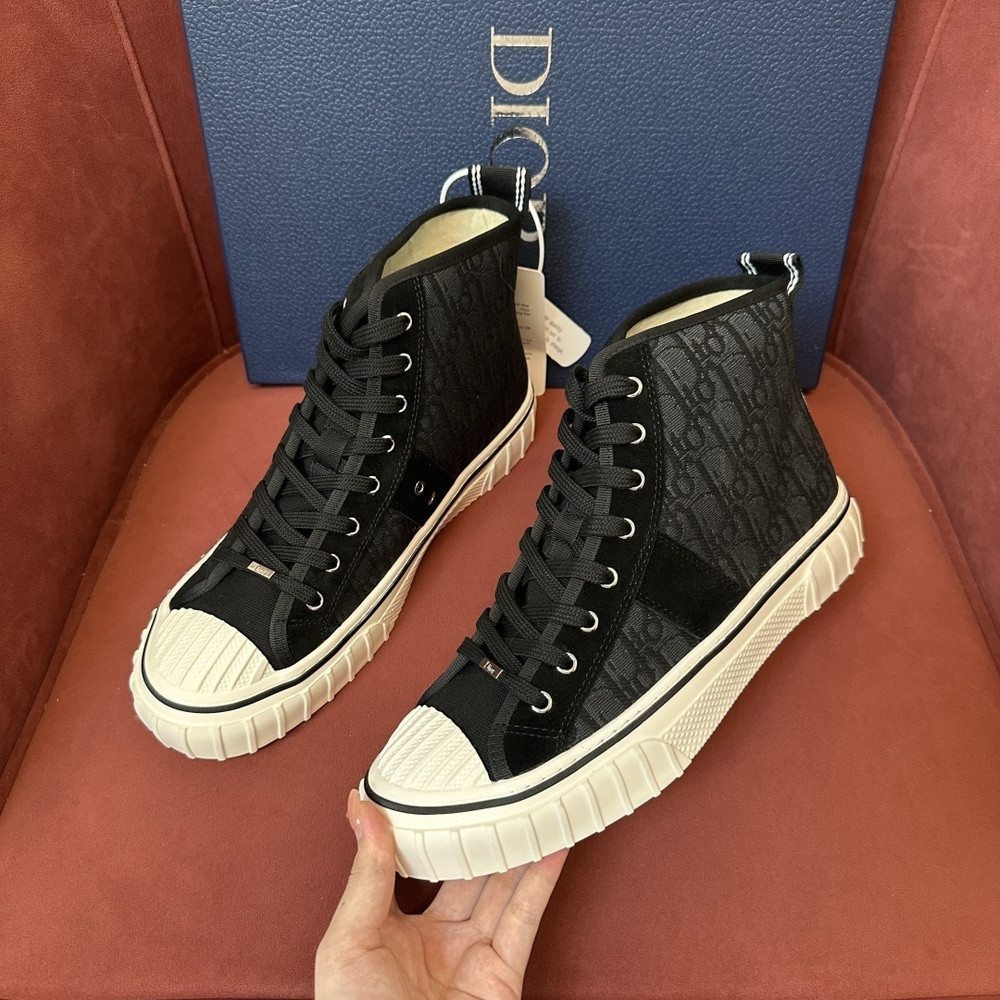 디올 자수 비즈 장식 메쉬 구조 하이탑 스니커즈