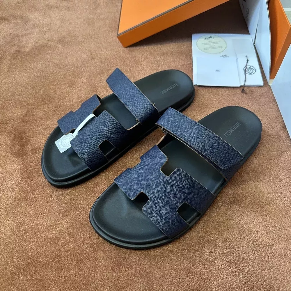 에르메스 쉬프르 카프스킨 스트랩 슬리퍼