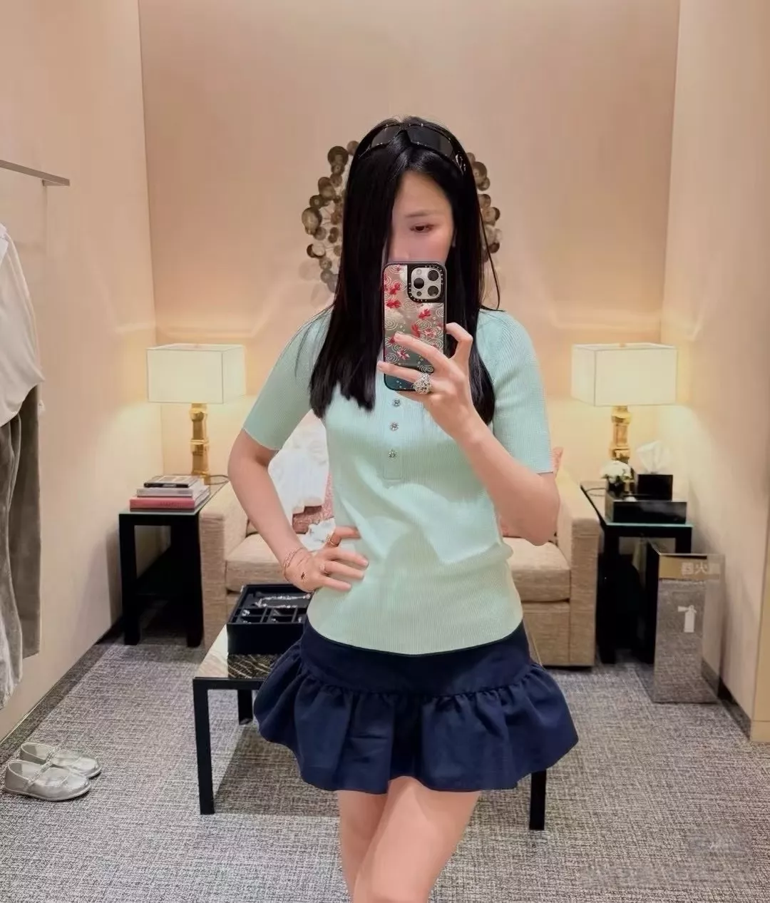 샤넬 배색 버튼 카라 반소매 니트 상세 이미지 100