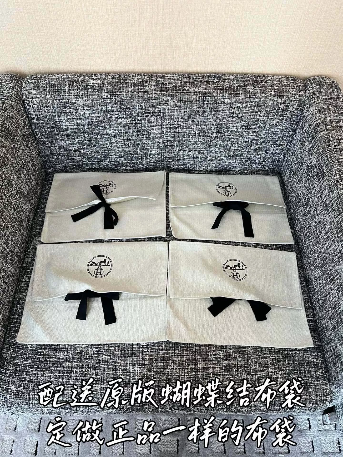 에르메스 메리노 울 자카드 반소매 니트 상세 이미지 37