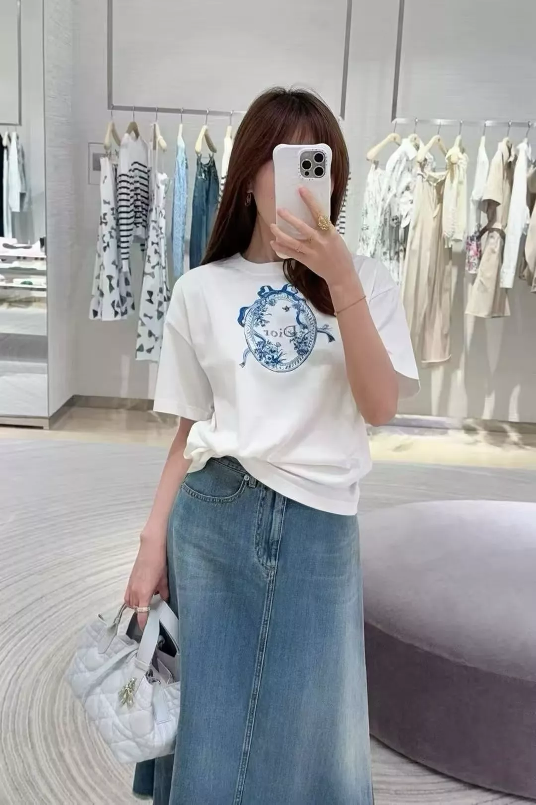 디올 자수 로고 코튼 반소매 티셔츠 상세 이미지 64