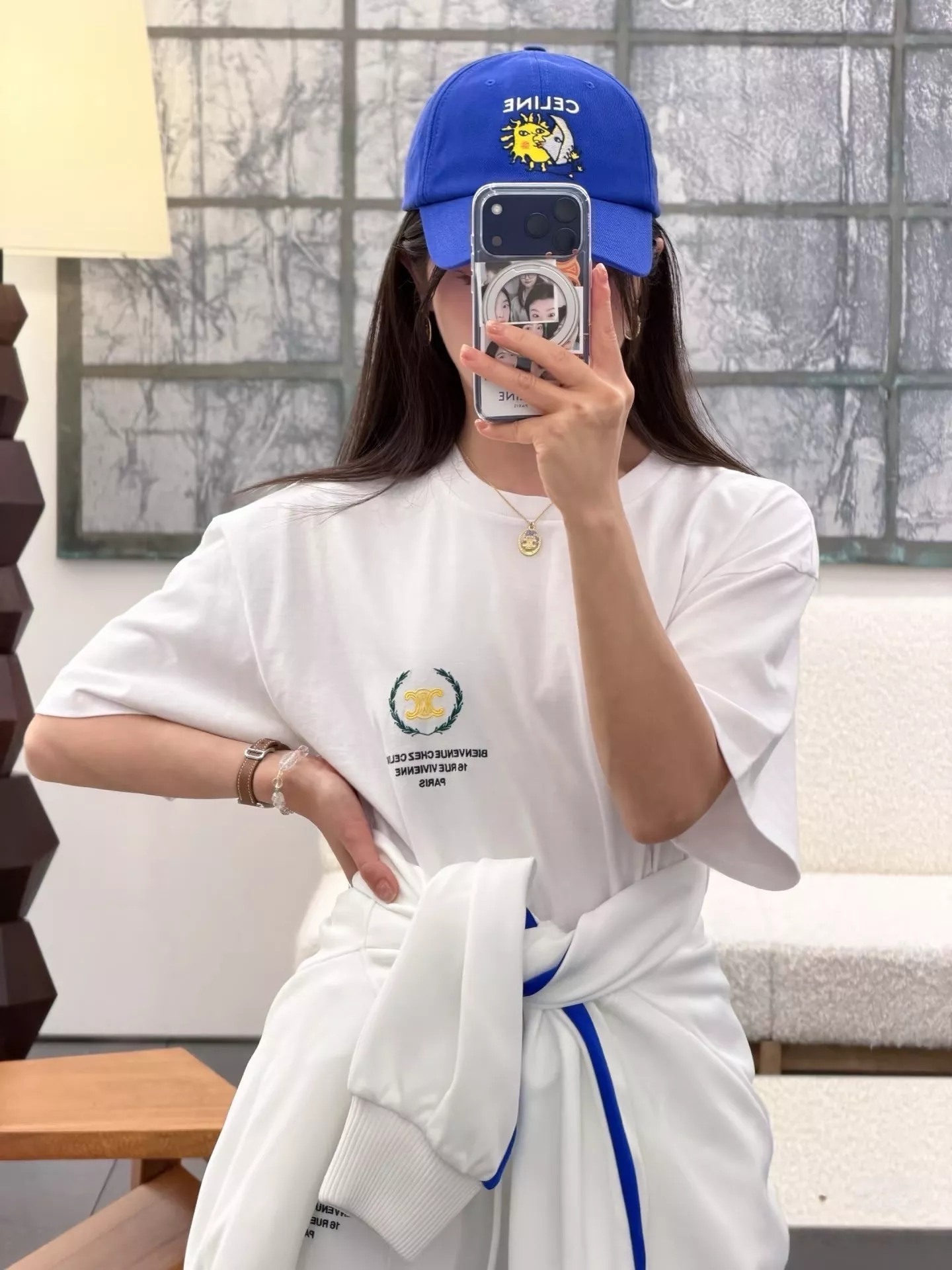 셀린느 자수 로고 라운드넥 반소매 티셔츠 상세 이미지 83