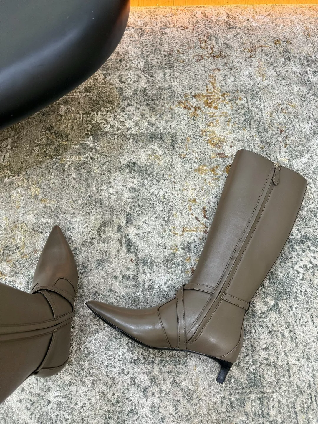 에르메스 포인티드토 카프스킨 롱부츠 상세 이미지 4