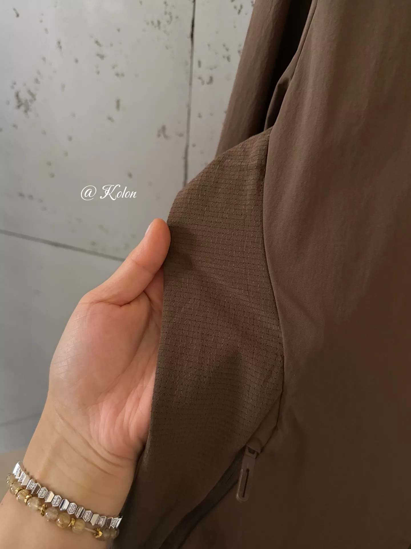 코오롱스포츠 경량 하이넥 집업 아웃도어 재킷 상세 이미지 16