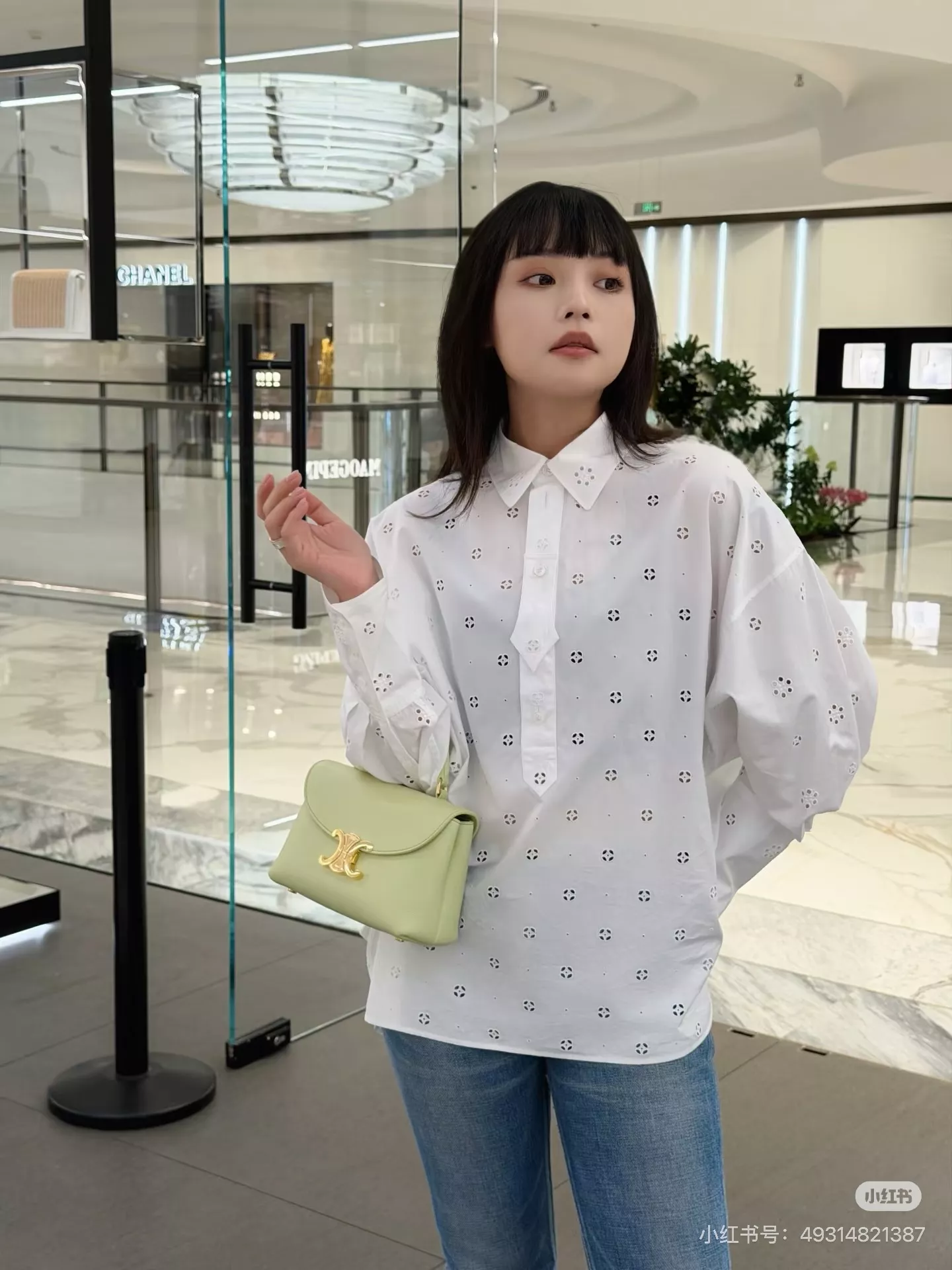 셀린느 플라워 펀칭 자수 코튼 루즈핏 셔츠 상세 이미지 37