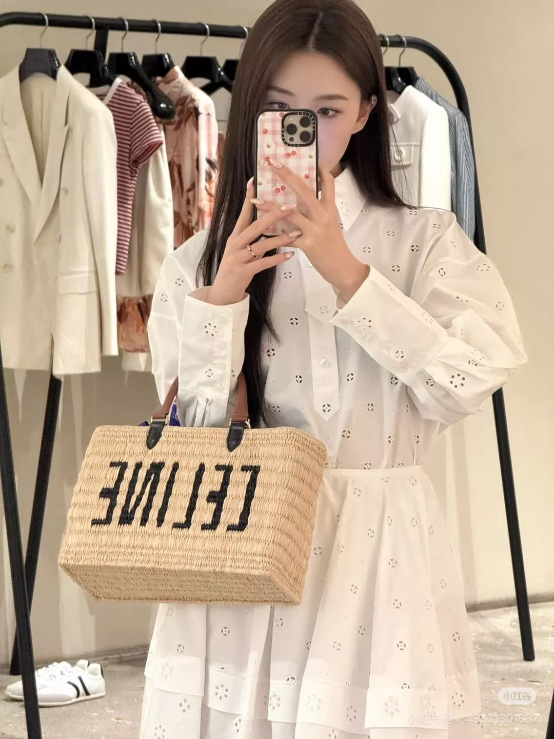 셀린느 플라워 펀칭 자수 코튼 루즈핏 셔츠 상세 이미지 12