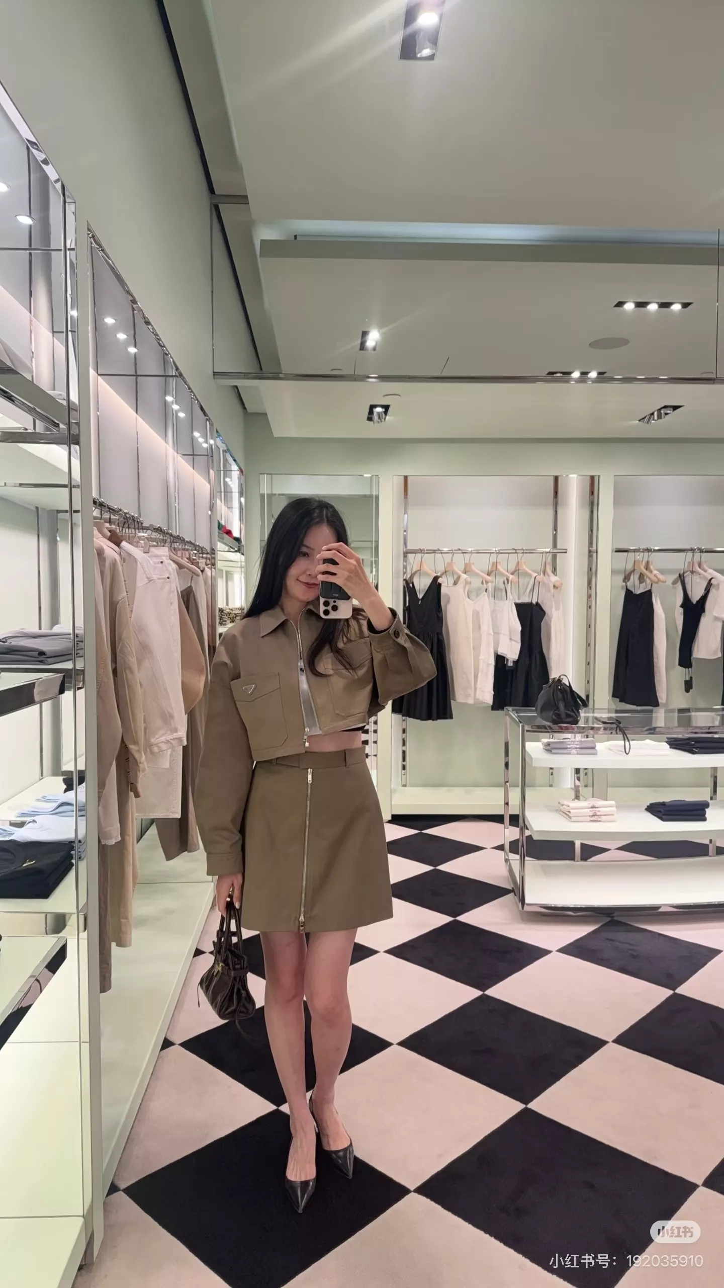 프라다 카키그린 지퍼식 A라인 미니 스커트 상세 이미지 35