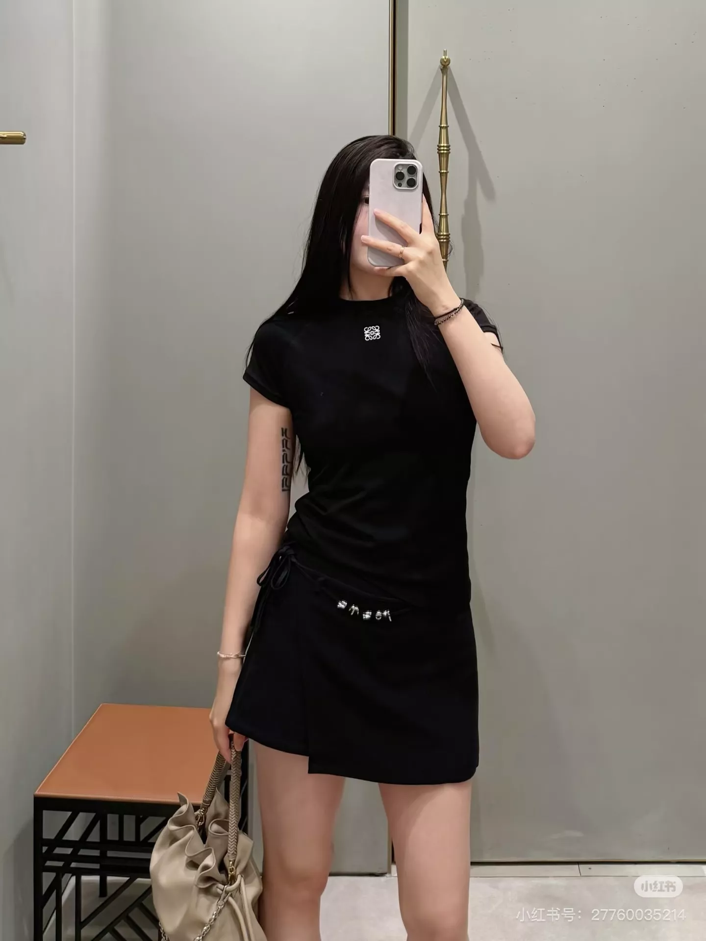 로에베 블랙 랩스타일 로고 장식 스커트 팬츠 상세 이미지 13