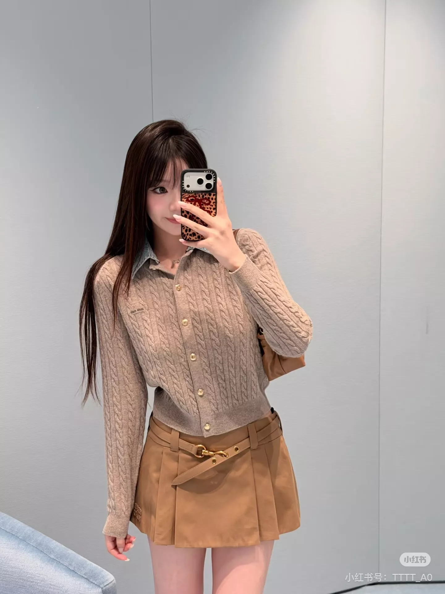 미우미우 꽈배기 니트 데님 카라 긴소매 가디건 상세 이미지 22