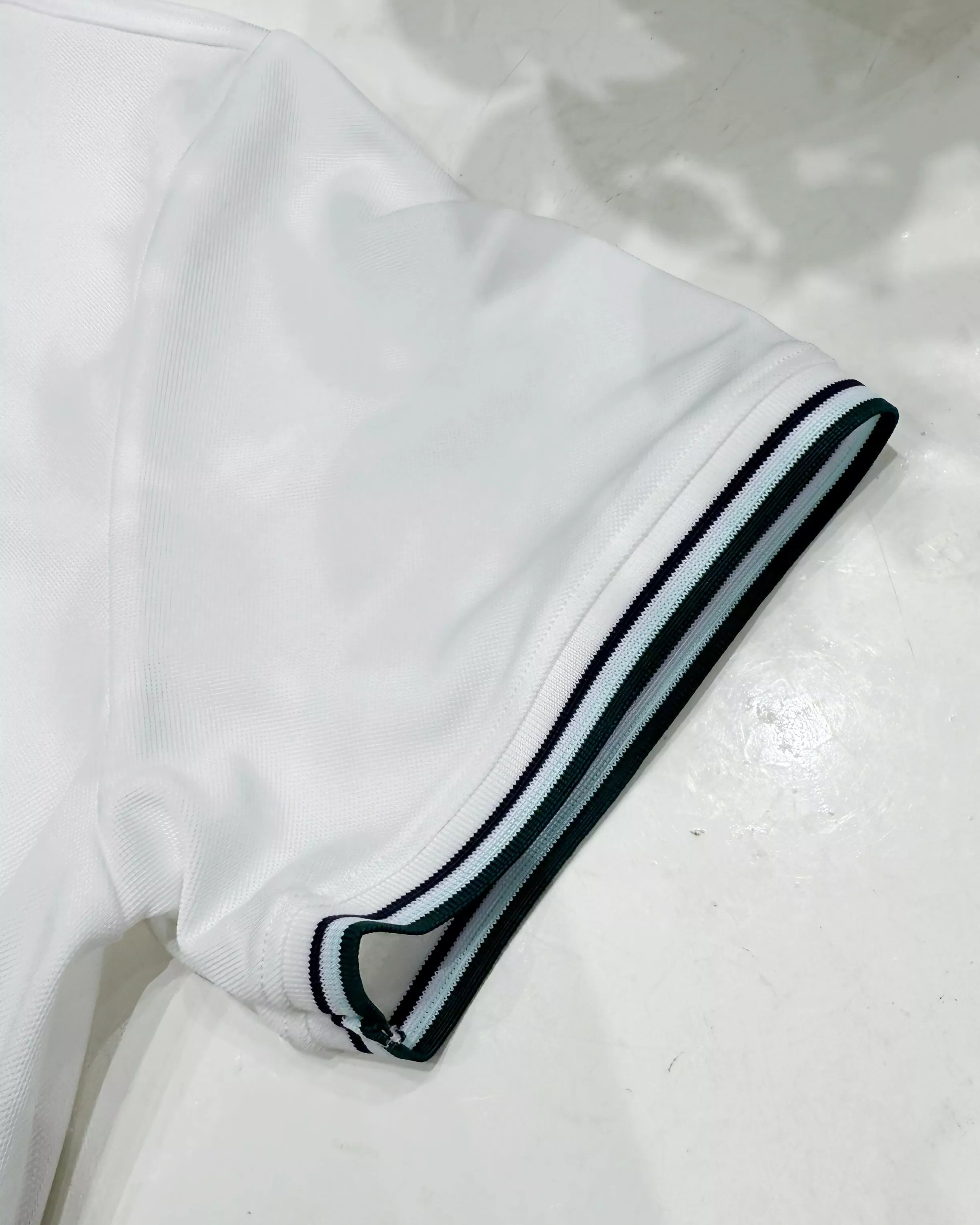 겐조 타이거 자수 스트라이프 카라 반소매 티셔츠 상세 이미지 18