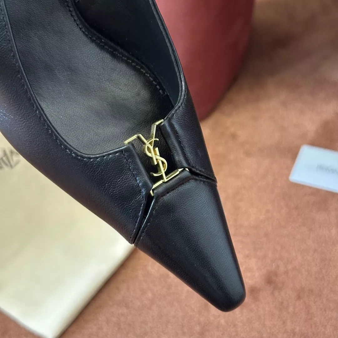 입생로랑 YSL 로고 포인트 스퀘어토 플랫 슬링백 상세 이미지 6