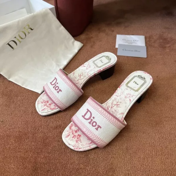디올 로고 자수 캔버스 플랫 슬리퍼