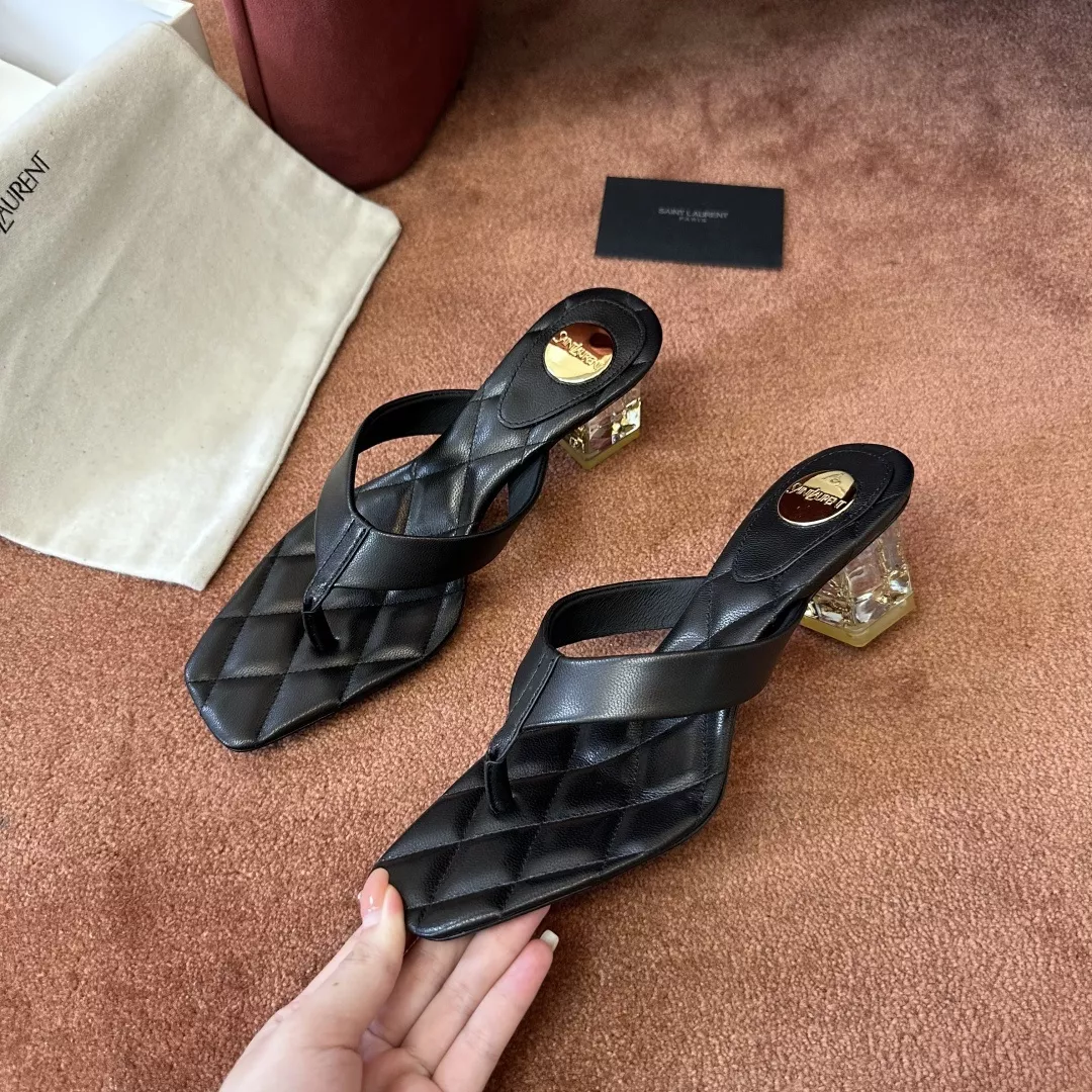 입생로랑 퀼팅 가죽 스퀘어토 하이힐 쪼리 상세 이미지 8