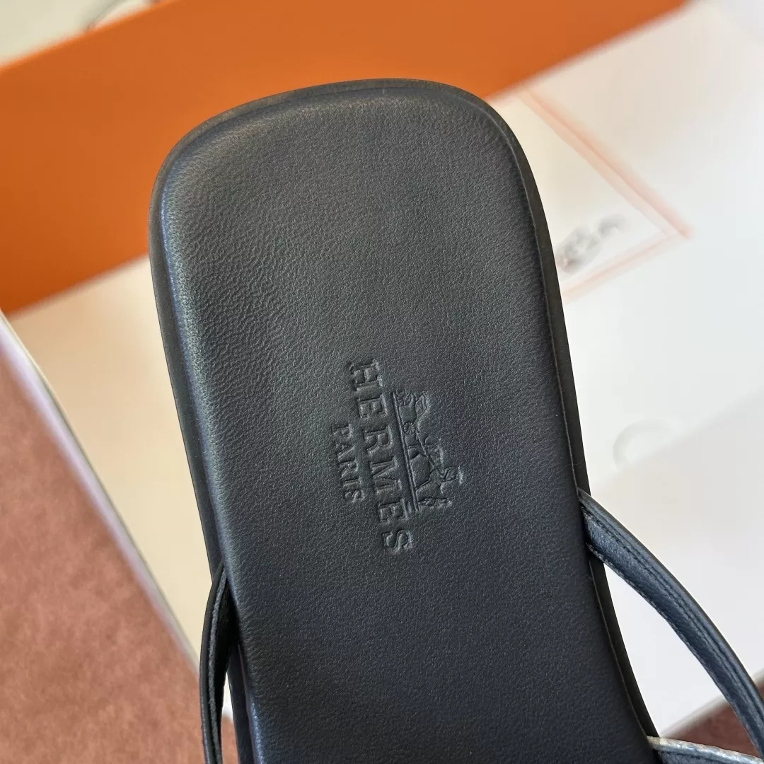 에르메스 스터드 디테일 송치 스트랩 쪼리 상세 이미지 4