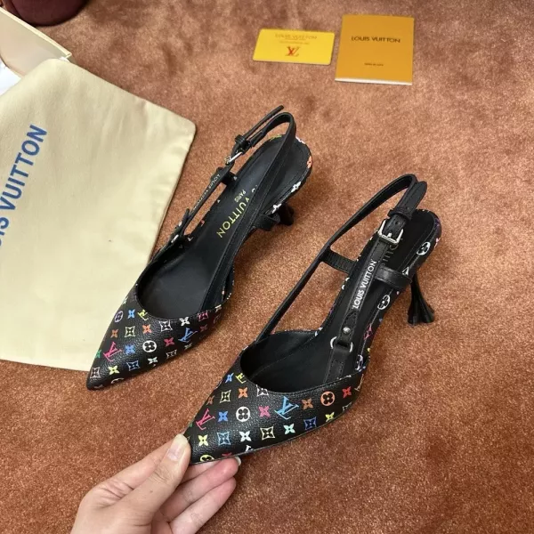 루이비통 멀티컬러 모노그램 포인티드 토 펌프스 슬링백