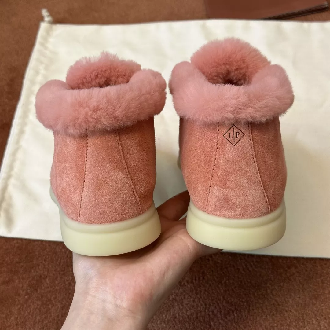 로로피아나 퍼 안감 스웨이드 슬립온 로퍼 상세 이미지 3