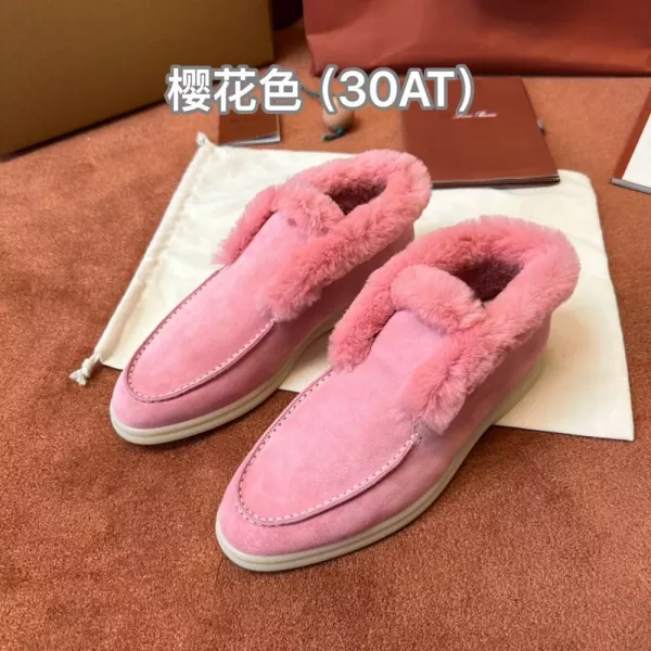 로로피아나 퍼안감 스웨이드 화이트솔 슬립온 로퍼