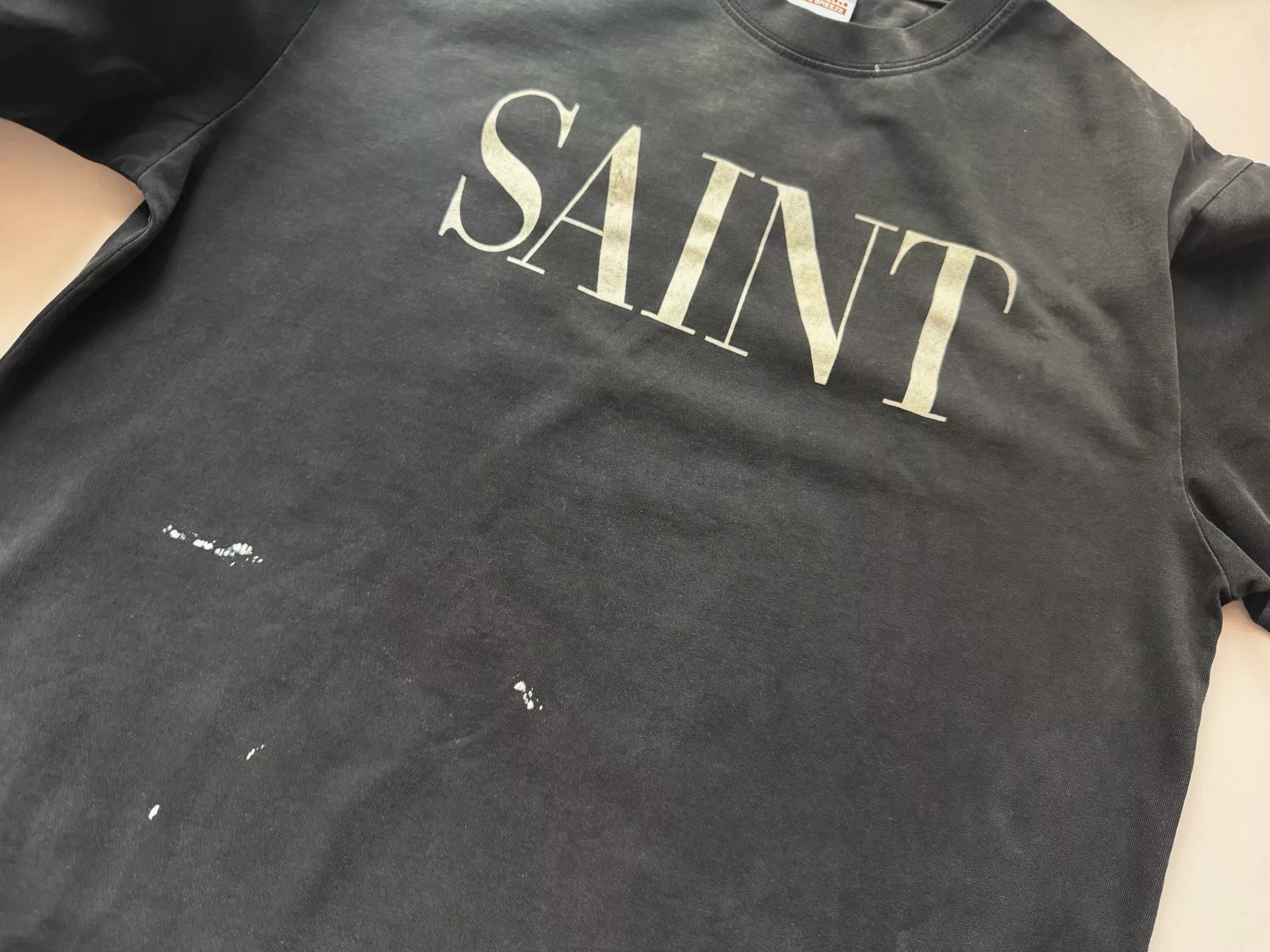 세인트미카엘 SAINT 그래픽 워싱 반소매 티셔츠 상세 이미지 4