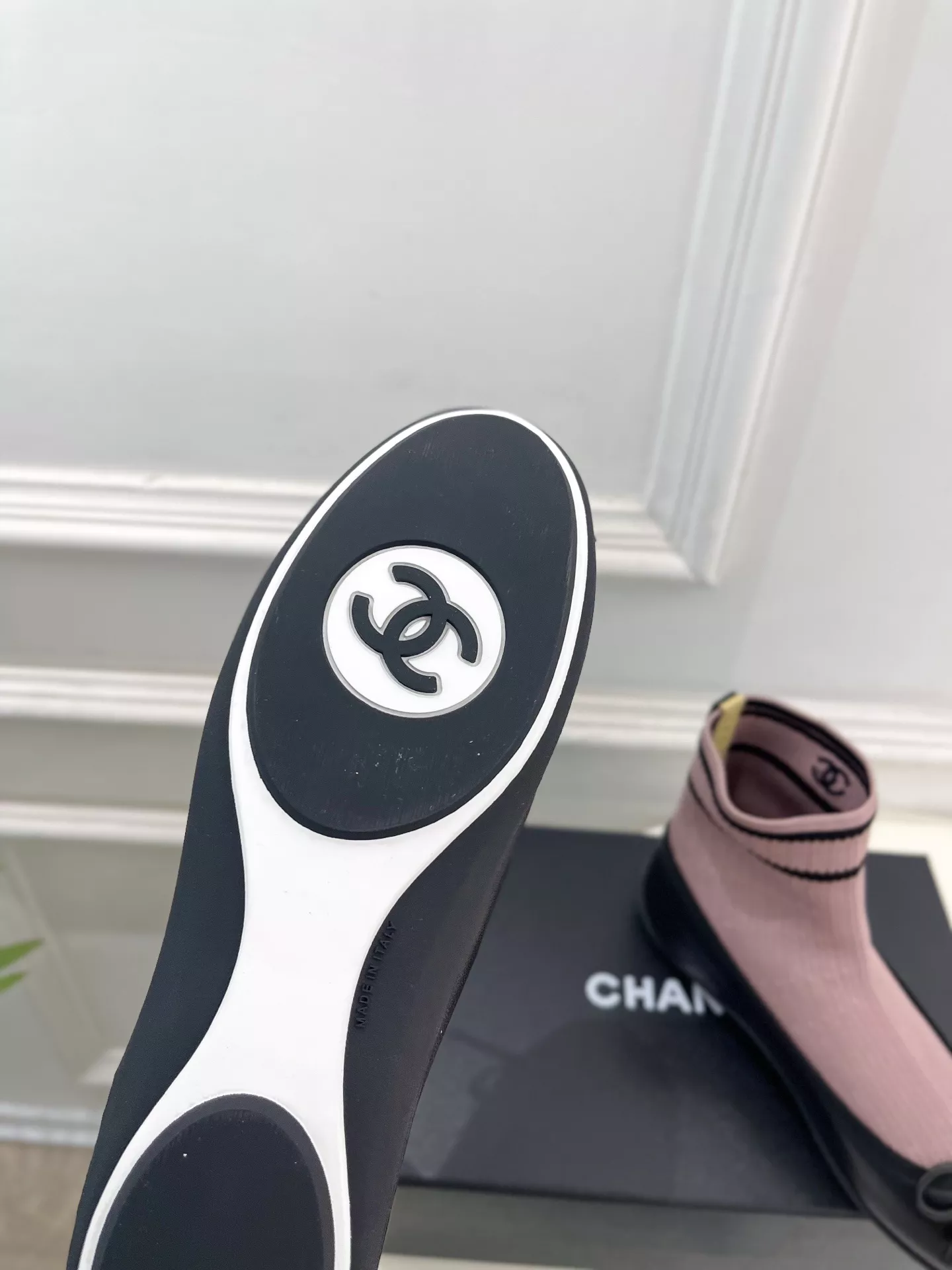 샤넬 더블C 배색 리본 삭스 앵클 부츠 상세 이미지 9