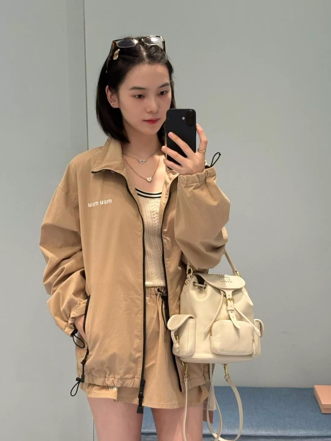 미우미우 스탠드칼라 집업 재킷 상세 이미지 10