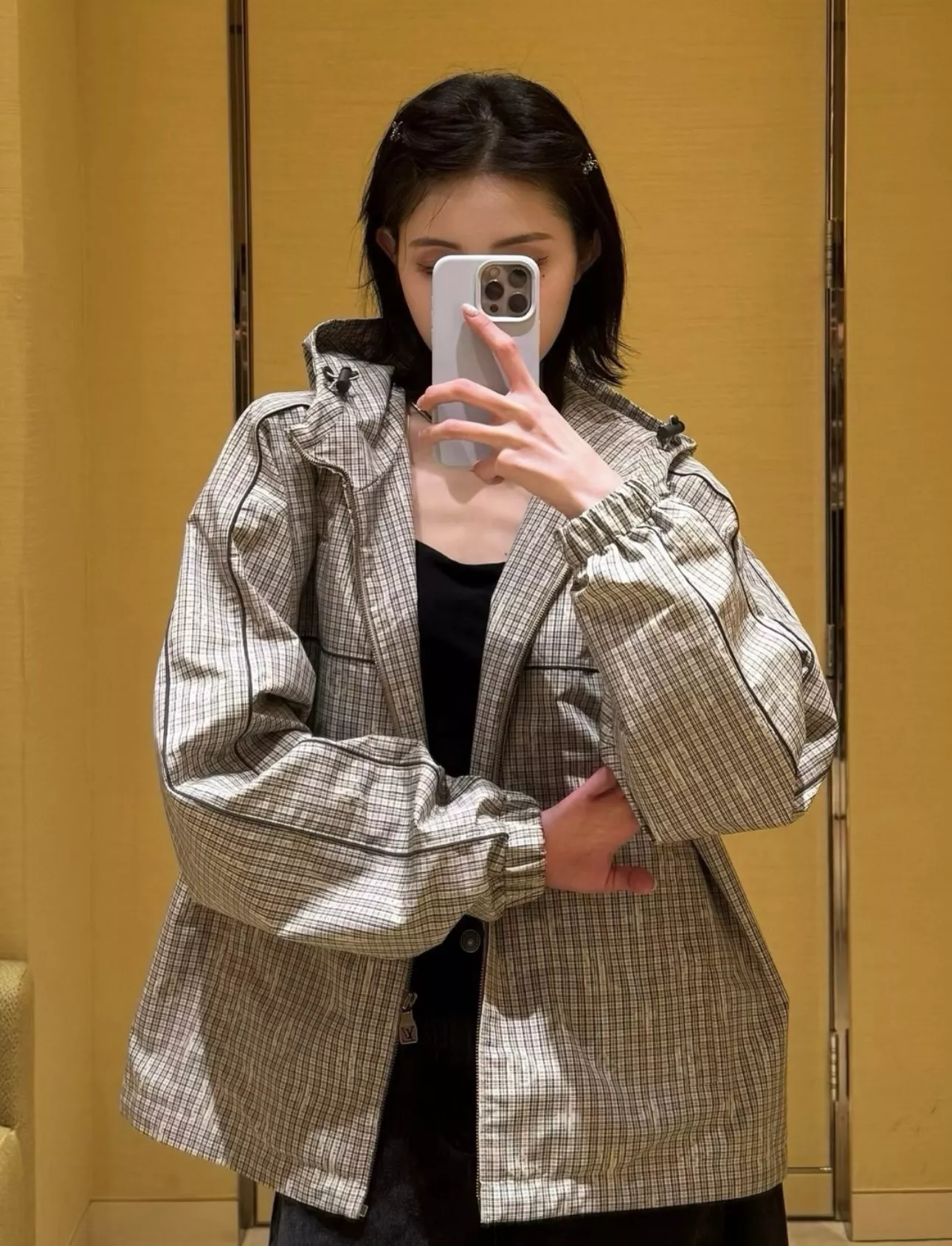 루이비통 모노그램 다미에 후드 방풍 집업 재킷 상세 이미지 92