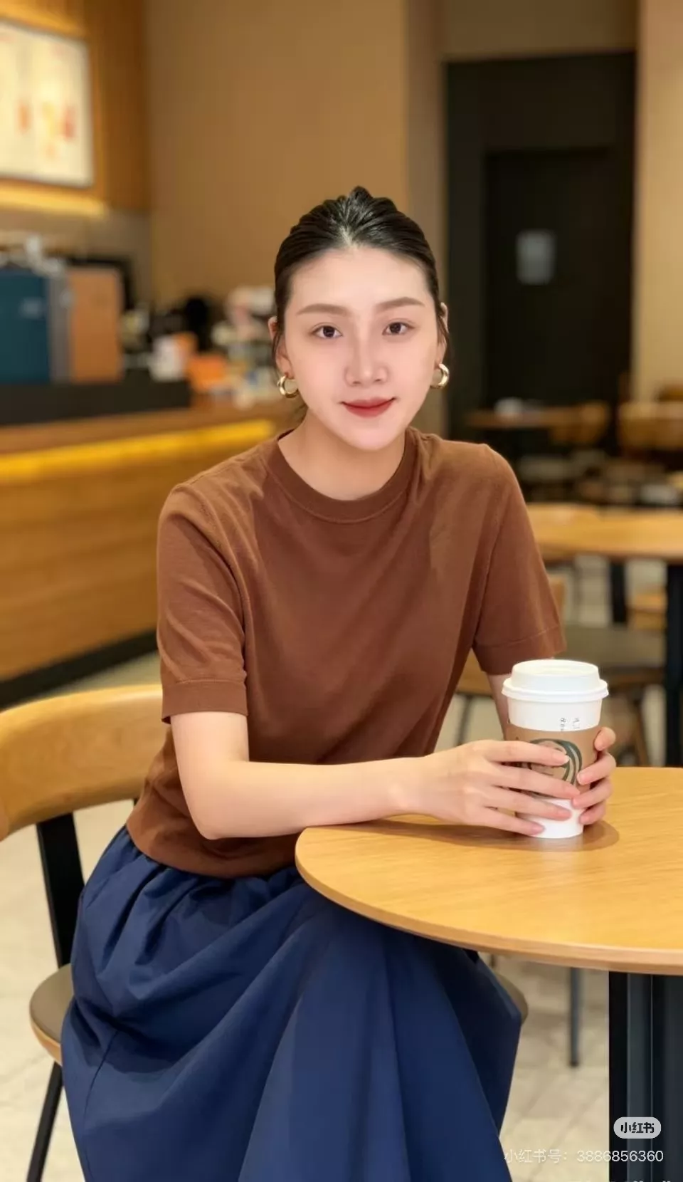 로로피아나 실크 텐셀 혼방 크루넥 반소매 니트 상세 이미지 82