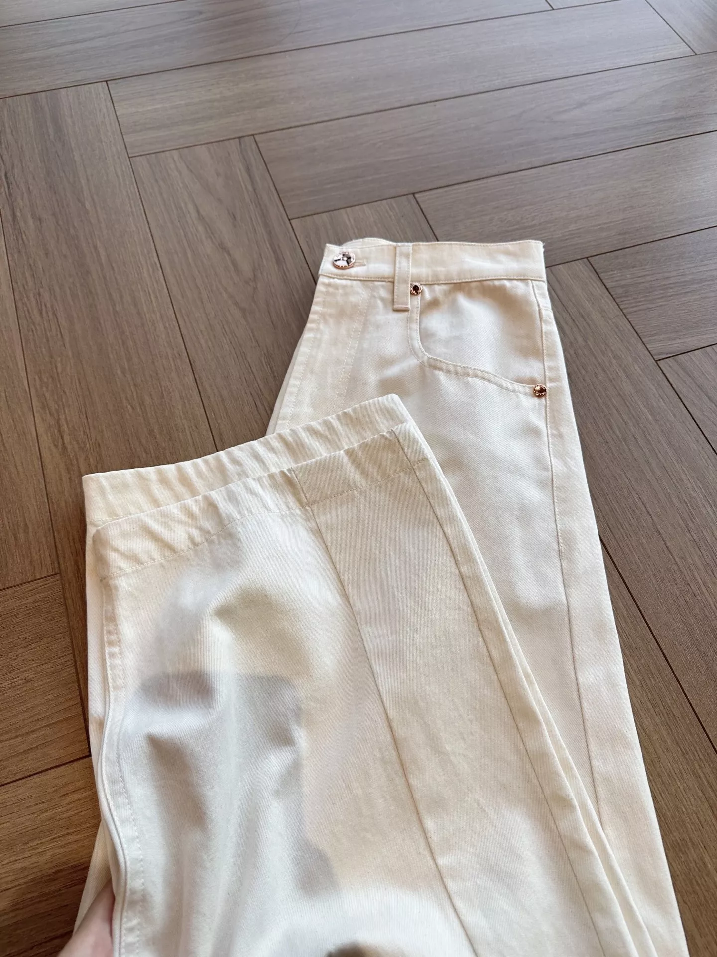 브루넬로쿠치넬리 쿨링 코튼 라이오셀 블렌드 커브드 와이드 팬츠 상세 이미지 45