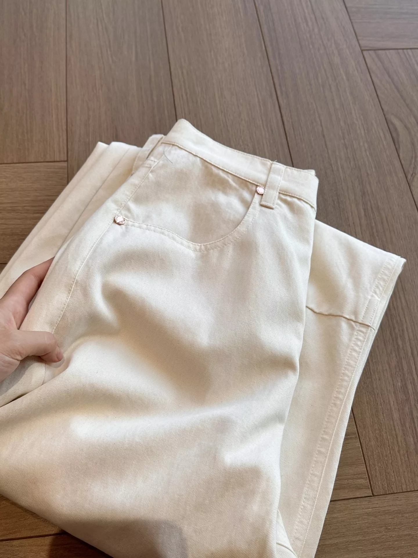 브루넬로쿠치넬리 쿨링 코튼 라이오셀 블렌드 커브드 와이드 팬츠 상세 이미지 57
