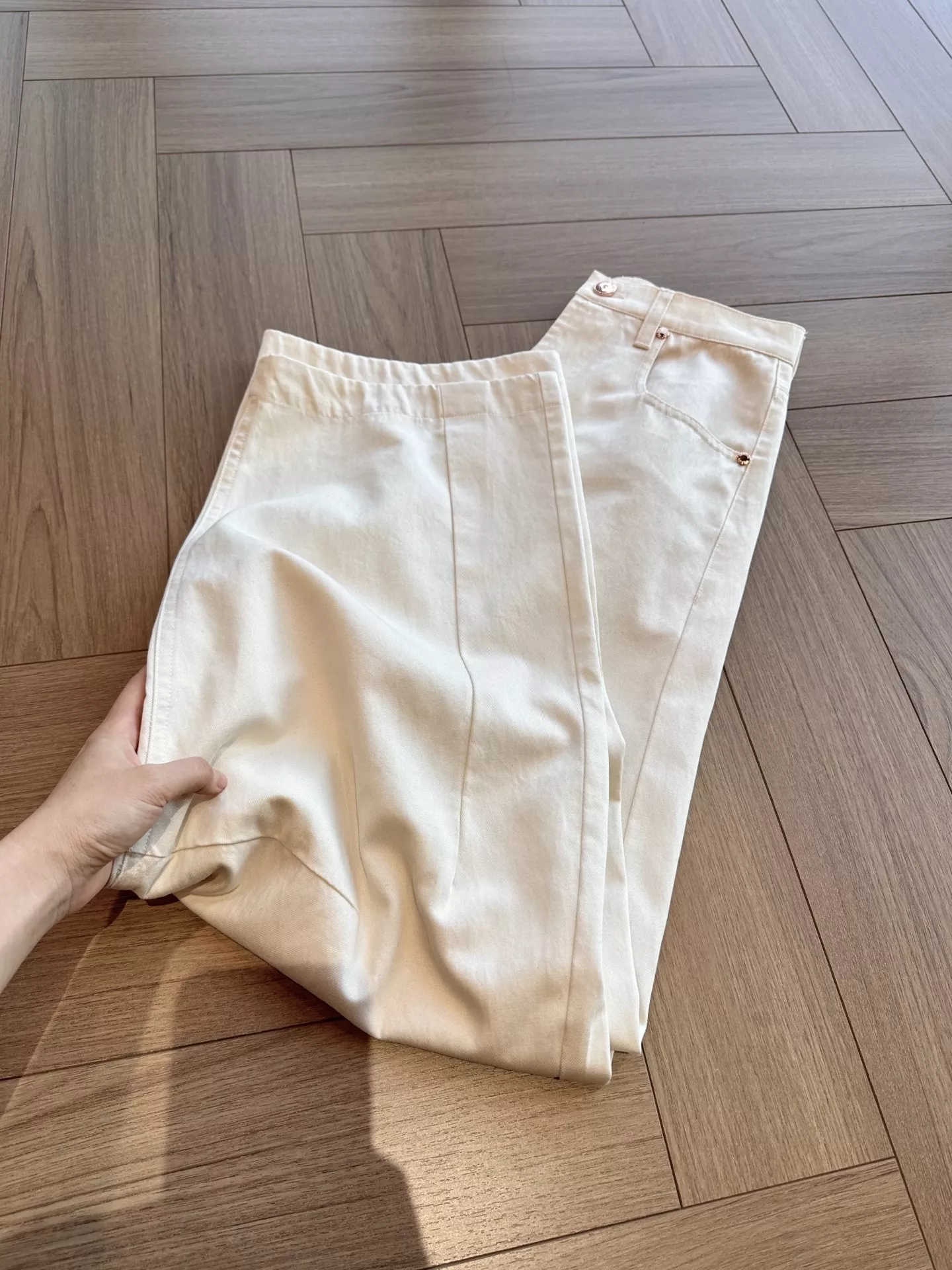 브루넬로쿠치넬리 쿨링 코튼 라이오셀 블렌드 커브드 와이드 팬츠 상세 이미지 43