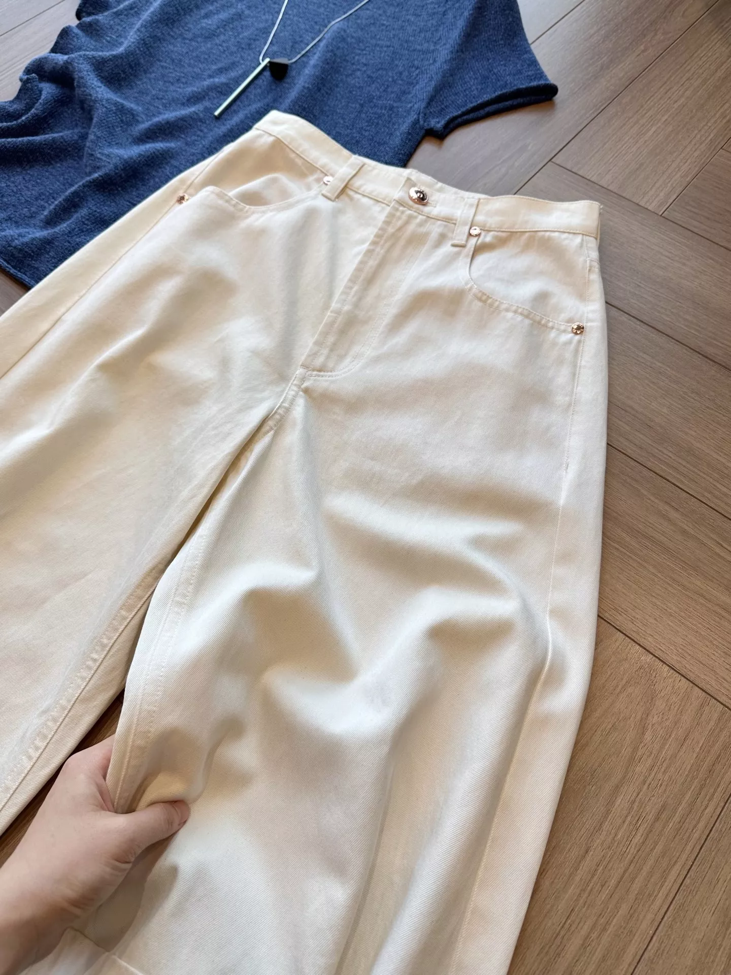브루넬로쿠치넬리 쿨링 코튼 라이오셀 블렌드 커브드 와이드 팬츠 상세 이미지 35