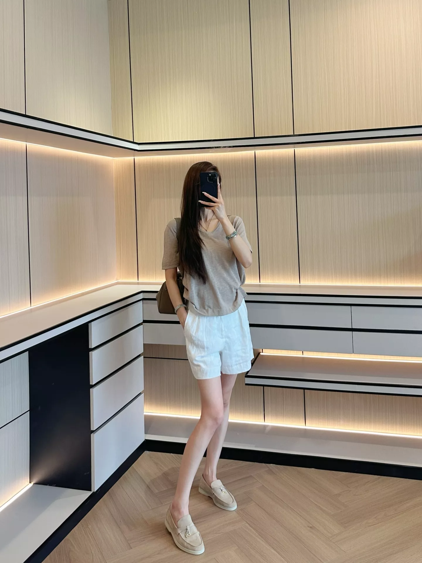 로로피아나 린넨 투턱 버뮤다 하프 팬츠 상세 이미지 83
