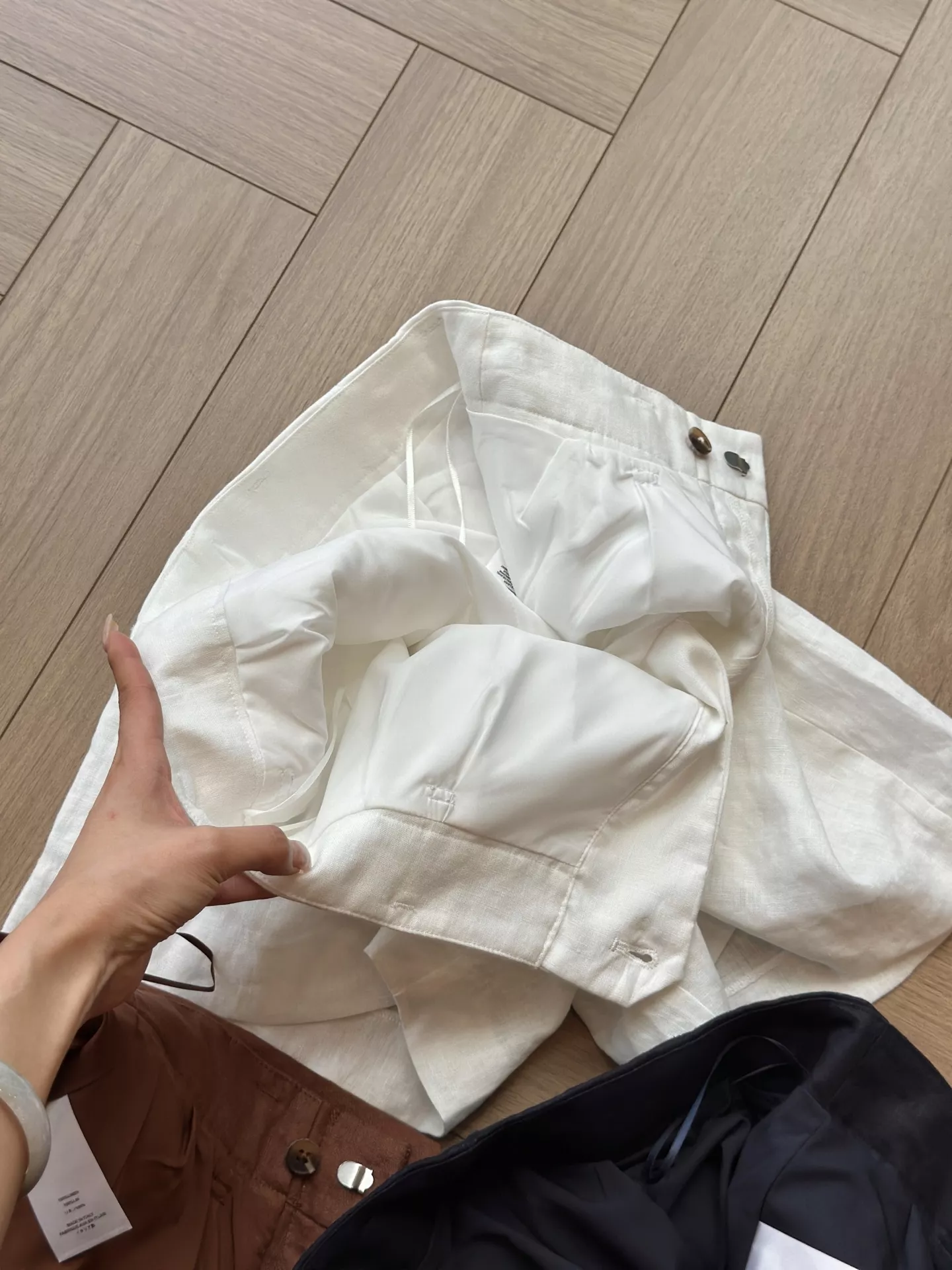 로로피아나 린넨 투턱 버뮤다 하프 팬츠 상세 이미지 58