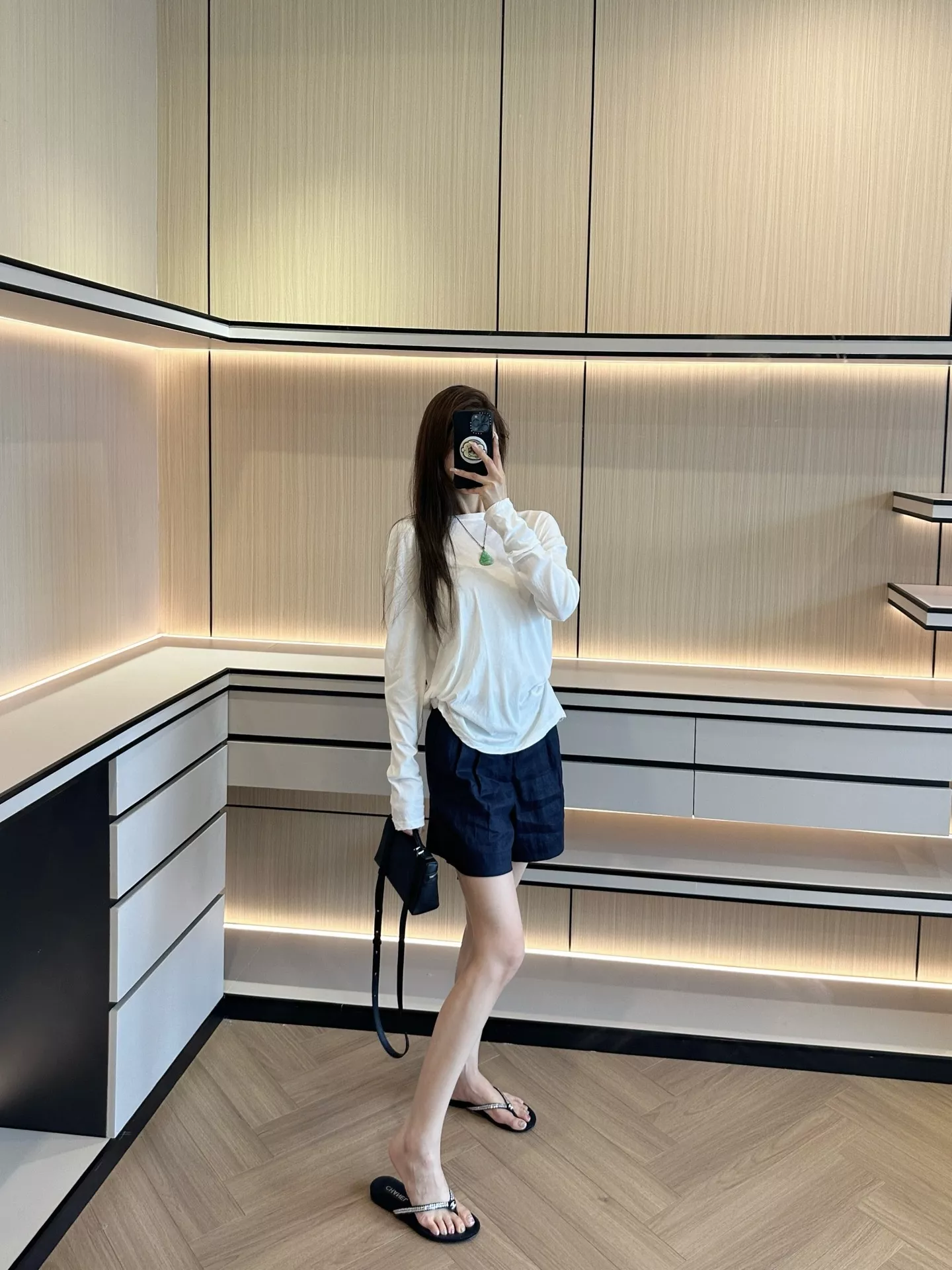 로로피아나 린넨 투턱 버뮤다 하프 팬츠 상세 이미지 94