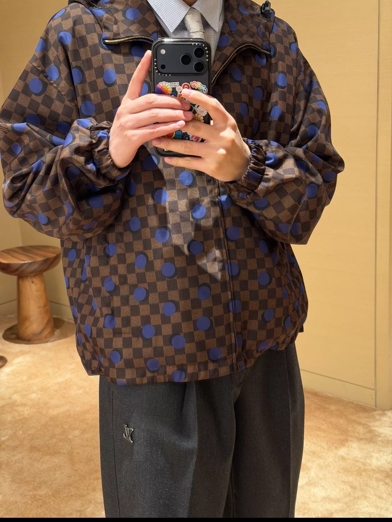 루이비통 다미에 블루 도트 방수 후드 재킷 상세 이미지 83
